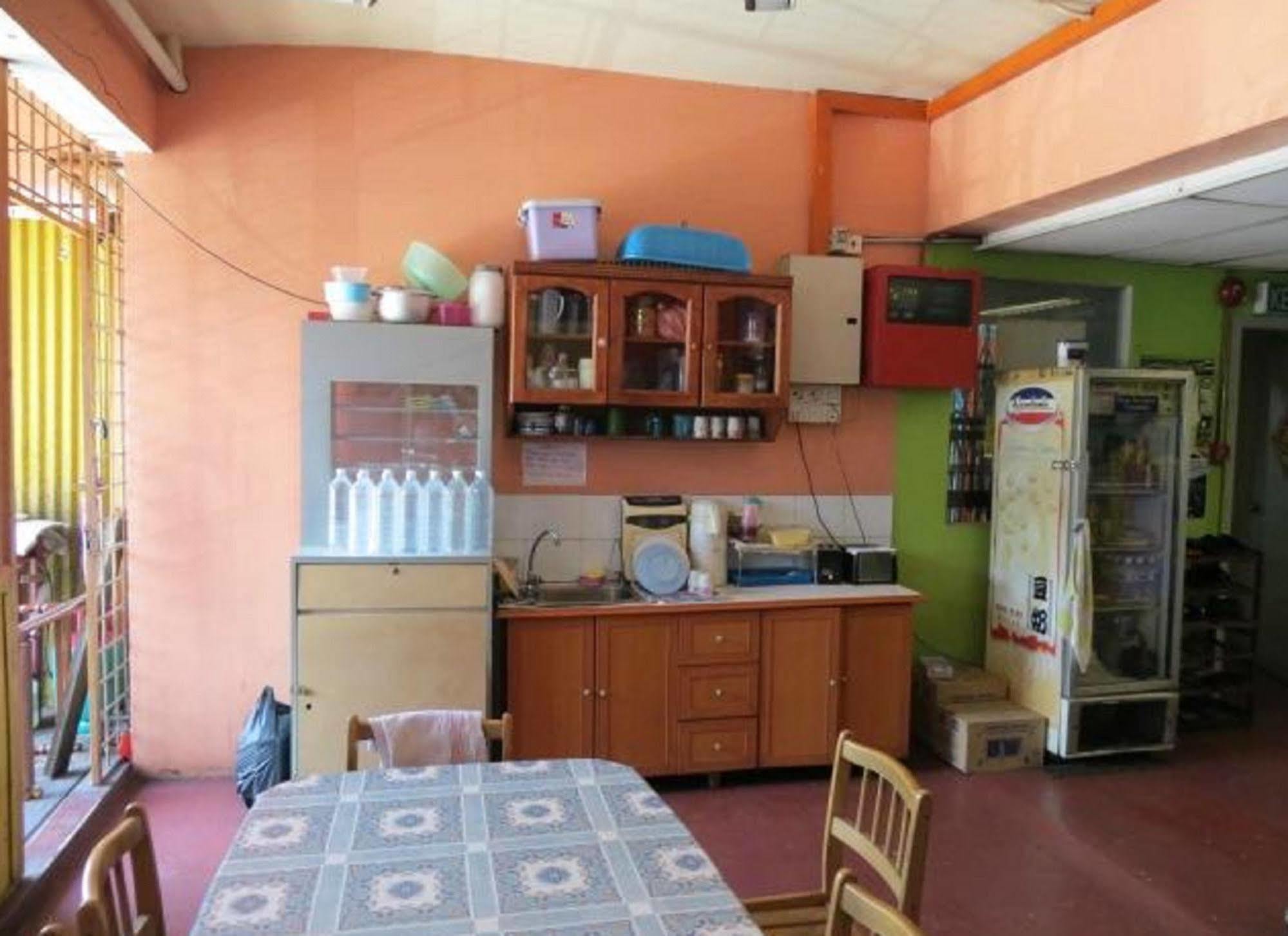 Stay In Lodge Kota Kinabalu Ngoại thất bức ảnh